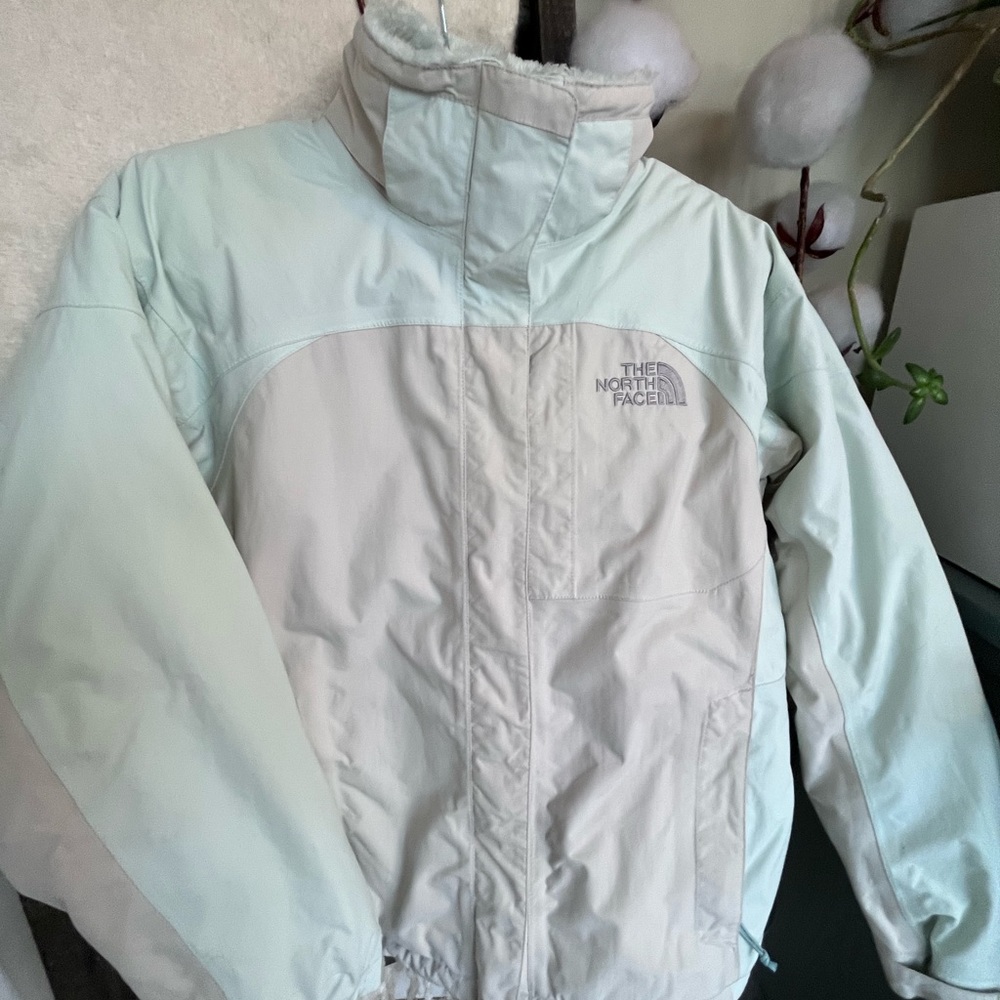 North Face women’s coat size small